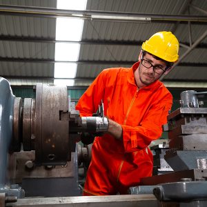 When to Upgrade to Metal Hoses for Extreme Temperature Applications